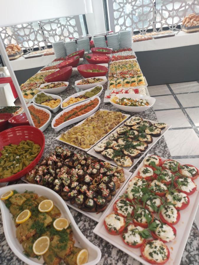 Roxx Royal Hotel Κουσάντασι Εξωτερικό φωτογραφία